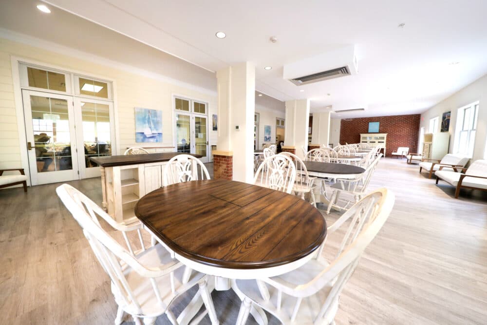 SML Towers Dining